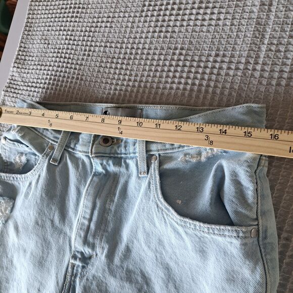 Levi's Light Blue Boyfriend Jeans - Picture 10 of 12